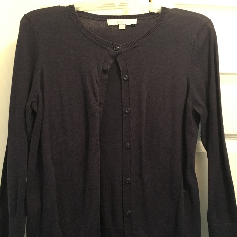 Size M Loft Navy cardigan